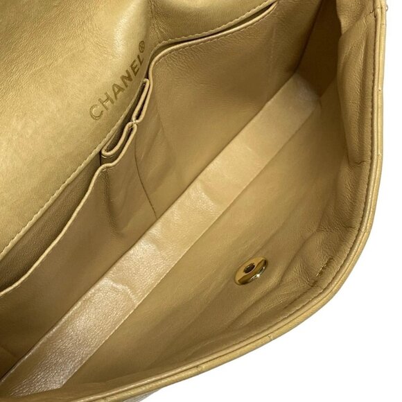 Auth CHANEL Chocolate Bar Beige Lambskin Shoulder Bag Gold hardware - Picture 14 of 15